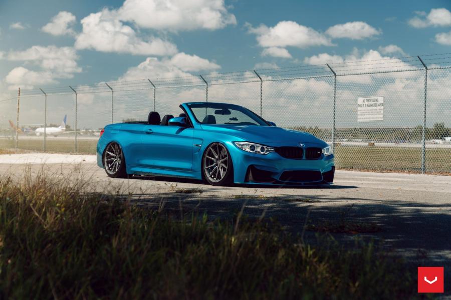  BMW M4 Convertible on Vossen Wheels (HF-3) 2019 года  (фото 6 из 14)